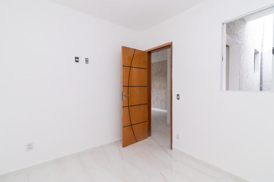 Quarto 2 de apartamento à venda com 2 quartos, 44m² em Vila Marieta, São Paulo