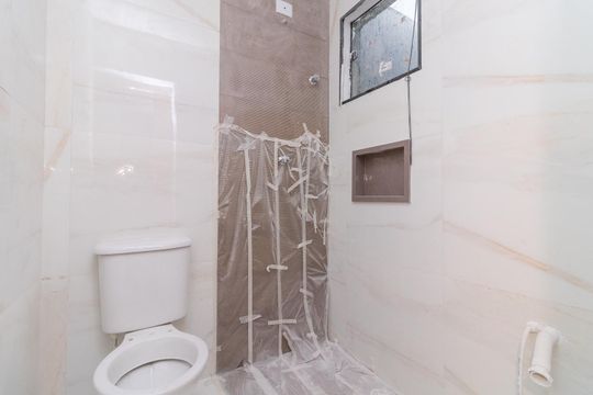 Banheiro de apartamento à venda com 2 quartos, 38m² em Vila Marieta, São Paulo