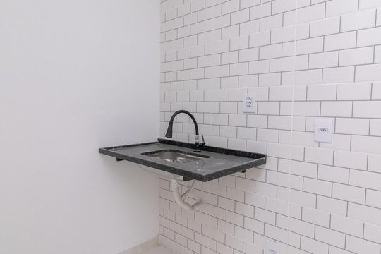 Cozinha de apartamento à venda com 2 quartos, 38m² em Vila Marieta, São Paulo