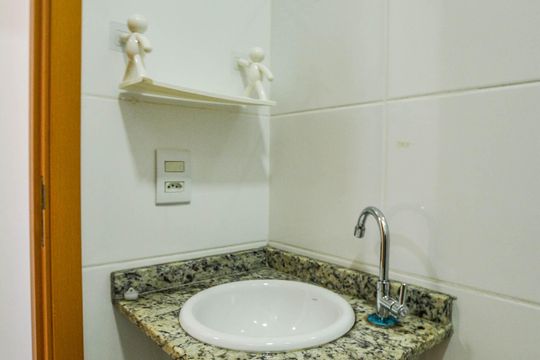 Banheiro Social de apartamento para alugar com 2 quartos, 116m² em Vila Leopoldina, Santo André