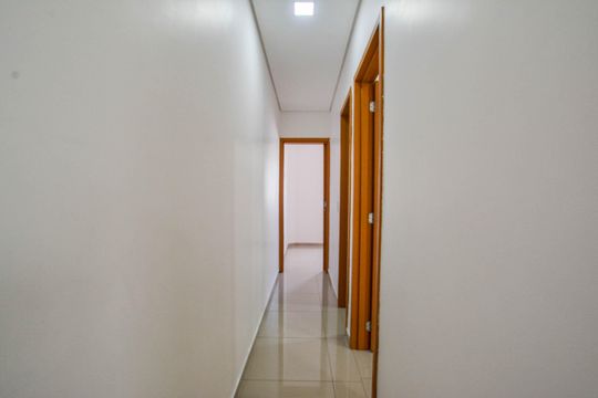 Corredor de apartamento para alugar com 2 quartos, 116m² em Vila Leopoldina, Santo André