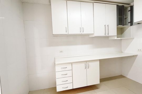 Cozinha de apartamento à venda com 3 quartos, 80m² em Jardim Paraíso, São Paulo
