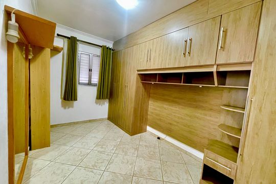 Quarto 1 de apartamento à venda com 2 quartos, 66m² em Jardim Iporanga, Guarulhos