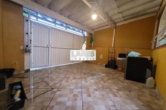 Casa à venda com 3 quartos, 120m² em Vila Gomes, São Paulo