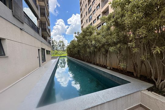 Área comum - Piscina de apartamento para alugar com 1 quarto, 41m² em Empresarial 18 do Forte, Barueri