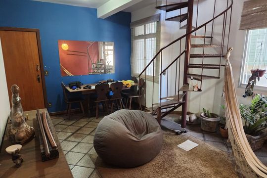 Apartamento à venda com 3 quartos, 150m² em Carlos Prates, Belo Horizonte