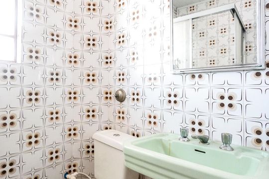 Banheiro  de casa de condomínio para alugar com 1 quarto, 65m² em Vila Carrão, São Paulo