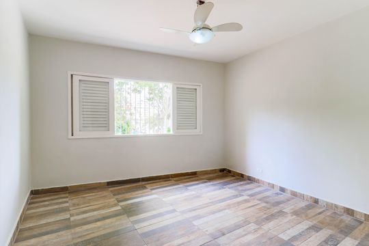 Quarto 1 de casa à venda com 3 quartos, 125m² em Itaim Bibi, São Paulo
