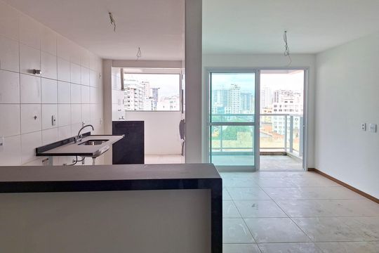 Sala de apartamento à venda com 2 quartos, 80m² em Santa Rosa, Niterói
