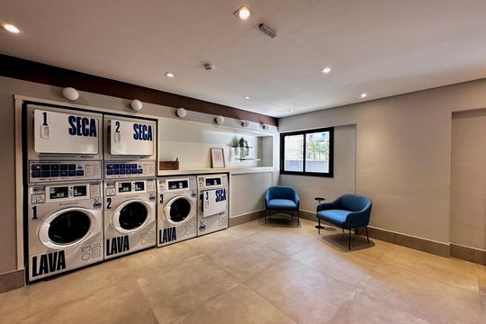 Lavanderia de kitnet/studio para alugar com 0 quarto, 27m² em Jardim das Acacias, São Paulo