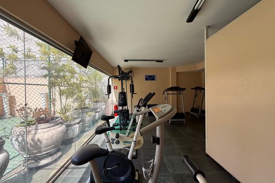 Academia de apartamento à venda com 1 quarto, 50m² em Liberdade, São Paulo