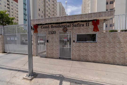 Fachada de apartamento para alugar com 1 quarto, 49m² em Parque Savoi City, São Paulo