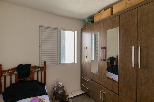Quarto 2 de apartamento para alugar com 1 quarto, 49m² em Parque Savoi City, São Paulo