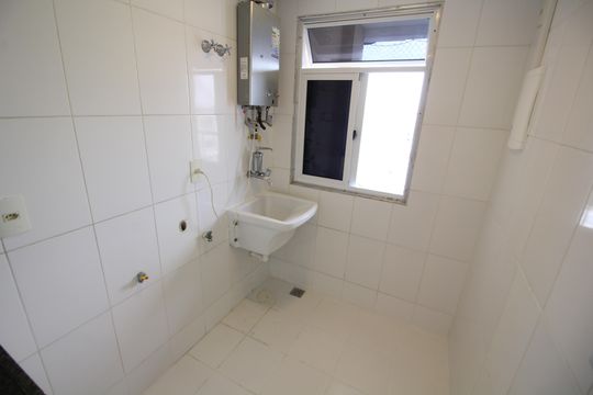 Área de Serviço de apartamento para alugar com 3 quartos, 60m² em Recreio dos Bandeirantes, Rio de Janeiro