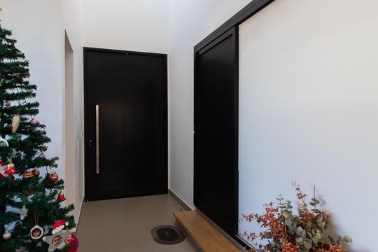 HALL de casa de condomínio à venda com 3 quartos, 253m² em Fazenda Santa Cândida, Campinas