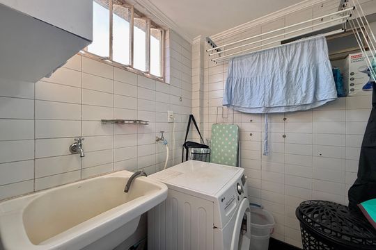 Área de Serviço de apartamento à venda com 2 quartos, 98m² em Vila Nova Conceição, São Paulo