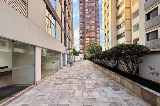 Área comum de apartamento à venda com 2 quartos, 98m² em Vila Nova Conceição, São Paulo