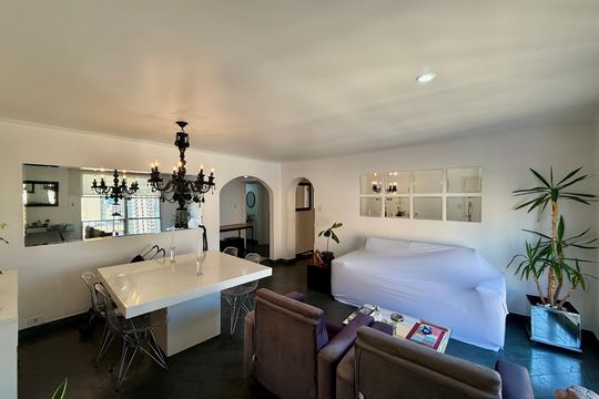 Apartamento à venda com 2 quartos, 98m² em Vila Nova Conceição, São Paulo