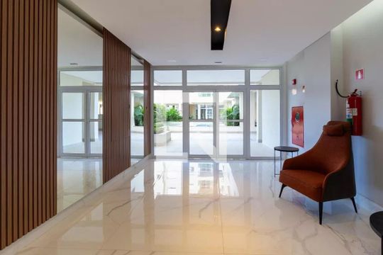Hall social de apartamento para alugar com 1 quarto, 42m² em Barra Funda, São Paulo