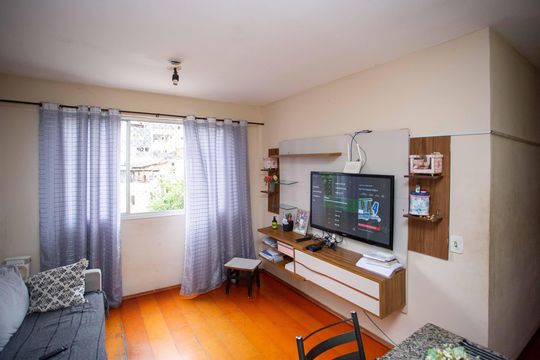 Apartamento à venda com 3 quartos, 87m² em Jardim Vilas Boas, São Paulo