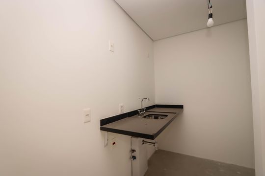 Cozinha e Área de Serviço de kitnet/studio para alugar com 1 quarto, 40m² em Jardim Paulista, São Paulo