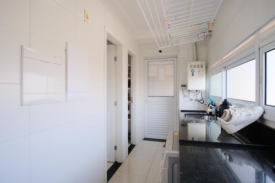 Área de Serviço de apartamento à venda com 4 quartos, 224m² em Vila Gomes Cardim, São Paulo