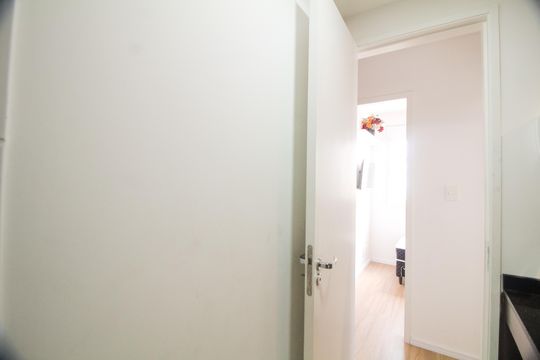 Banheiro  de apartamento à venda com 2 quartos, 34m² em Brás, São Paulo