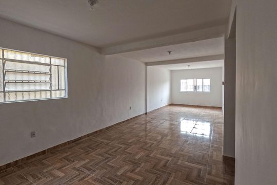 Casa à venda com 2 quartos, 195m² em Jardim Sao Jose, São Paulo