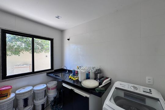 Área de Serviço de casa à venda com 4 quartos, 350m² em Recreio dos Bandeirantes, Rio de Janeiro