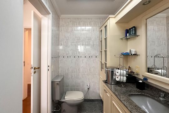 Banheiro da Suíte 2 de apartamento para alugar com 4 quartos, 240m² em Centro, São Bernardo do Campo