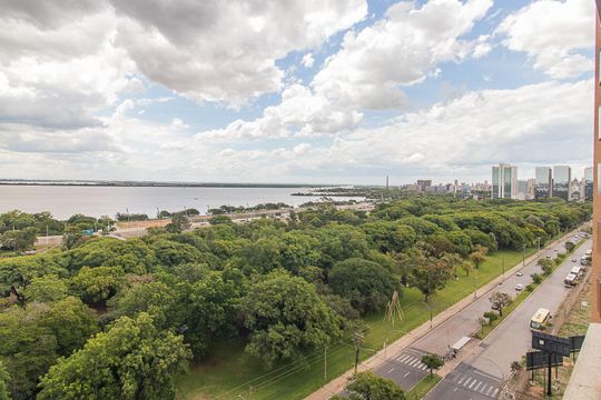 Vista da Sala de apartamento à venda com 3 quartos, 170m² em Praia de Belas, Porto Alegre