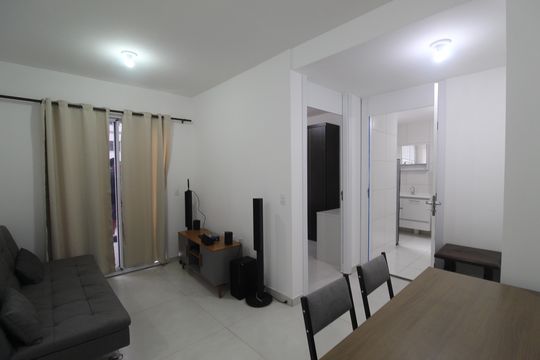 Sala de apartamento à venda com 1 quarto, 75m² em Taquara, Rio de Janeiro