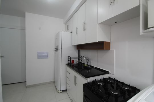 Cozinha de apartamento à venda com 1 quarto, 75m² em Taquara, Rio de Janeiro