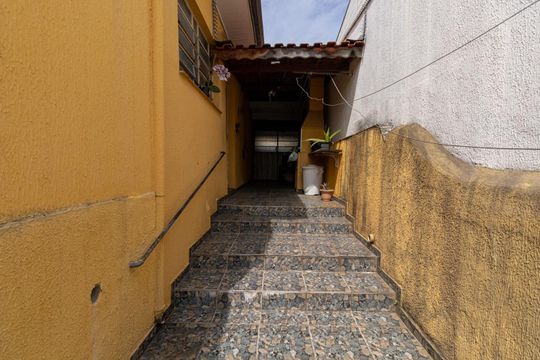 Corredor de casa à venda com 2 quartos, 150m² em Jardim Jaú (zona Leste), São Paulo