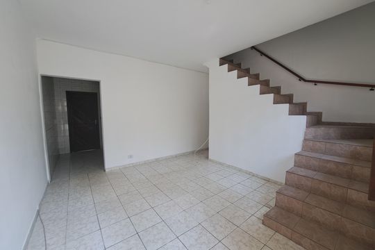 Casa à venda com 2 quartos, 92m² em Residencial Mazzei, Guarulhos