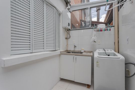 Área de Serviço de casa de condomínio à venda com 3 quartos, 86m² em Jardim Itu, Porto Alegre
