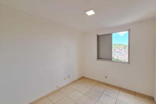 Quarto 1 de apartamento para alugar com 2 quartos, 54m² em Santa Terezinha, São Bernardo do Campo