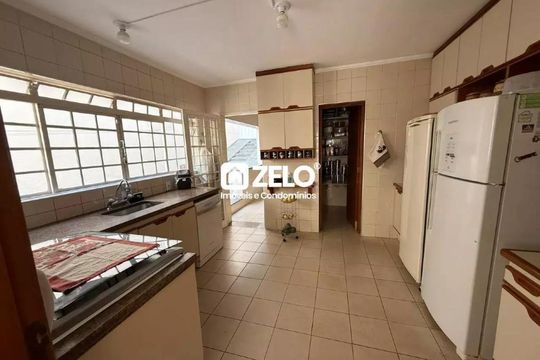 Foto 02 de casa à venda com 4 quartos, 320m² em Chácara da Barra, Campinas