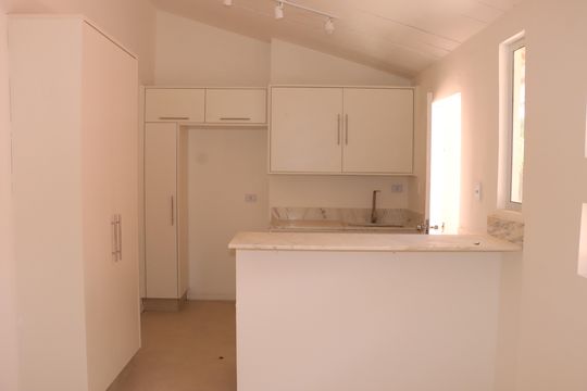 Casa de Condomínio para alugar com 4 quartos, 260m² em Vila Santo Antonio de Carapicuiba, Cotia