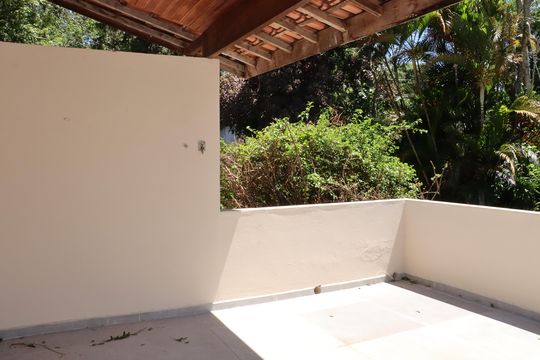 Casa de Condomínio para alugar com 4 quartos, 260m² em Vila Santo Antonio de Carapicuiba, Cotia