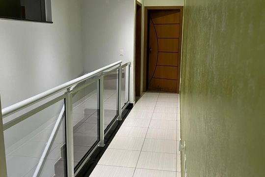 Casa à venda com 3 quartos, 146m² em Parque Bandeirante, Santo André