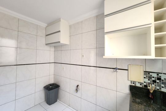 Apartamento para alugar com 2 quartos, 90m² em Cabral, Contagem