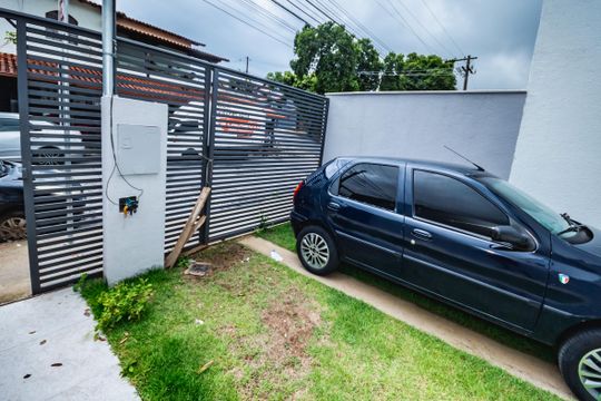 Casa à venda com 3 quartos, 100m² em Copacabana, Belo Horizonte