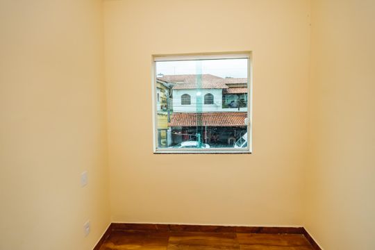 Casa à venda com 3 quartos, 100m² em Copacabana, Belo Horizonte