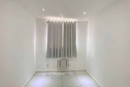 Quarto 2 de apartamento à venda com 2 quartos, 55m² em Tomás Coelho, Rio de Janeiro