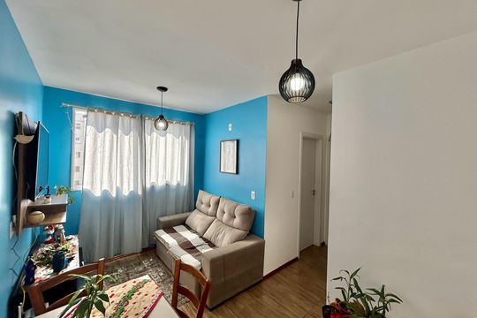 Sala de apartamento à venda com 2 quartos, 44m² em Feitoria, São Leopoldo