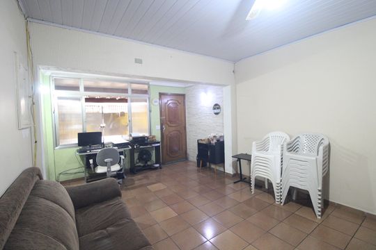 Casa à venda com 2 quartos, 150m² em Jardim Sabara, São Paulo