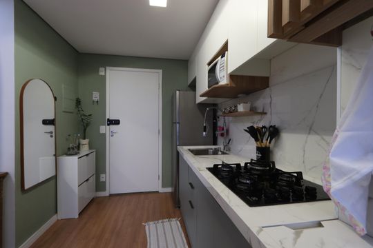 Cozinha de apartamento para alugar com 2 quartos, 37m² em Vila Virginia, São Paulo