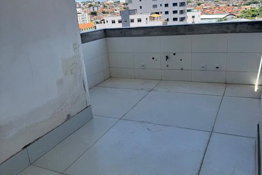 Apartamento à venda com 3 quartos, 163m² em Inconfidentes, Contagem