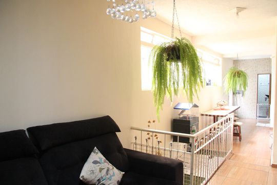 Casa 03 Sala  de casa à venda com 3 quartos, 142m² em Jardim Divinolandia, Guarulhos